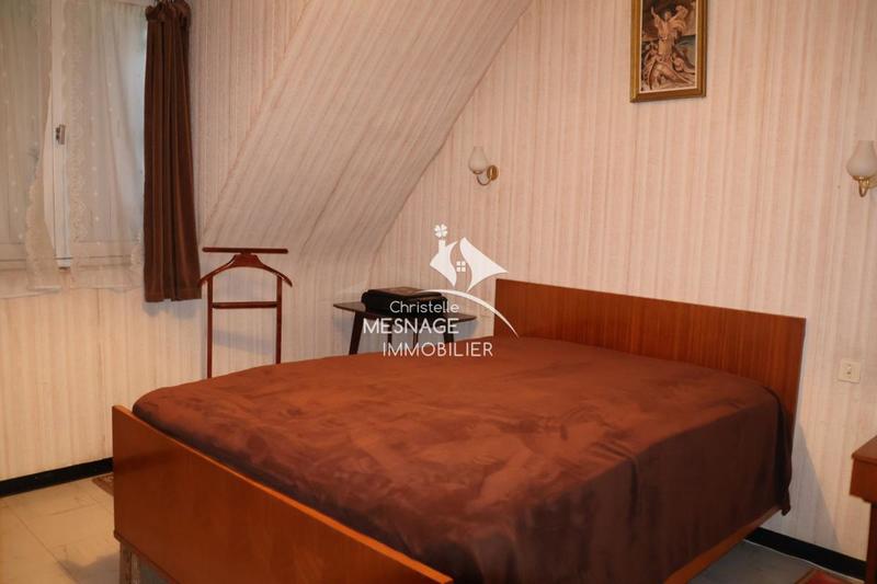 Maison traditionnelle - 97 m² - 6 pièces