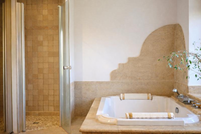 Propriété - 231 m² - 8 pièces