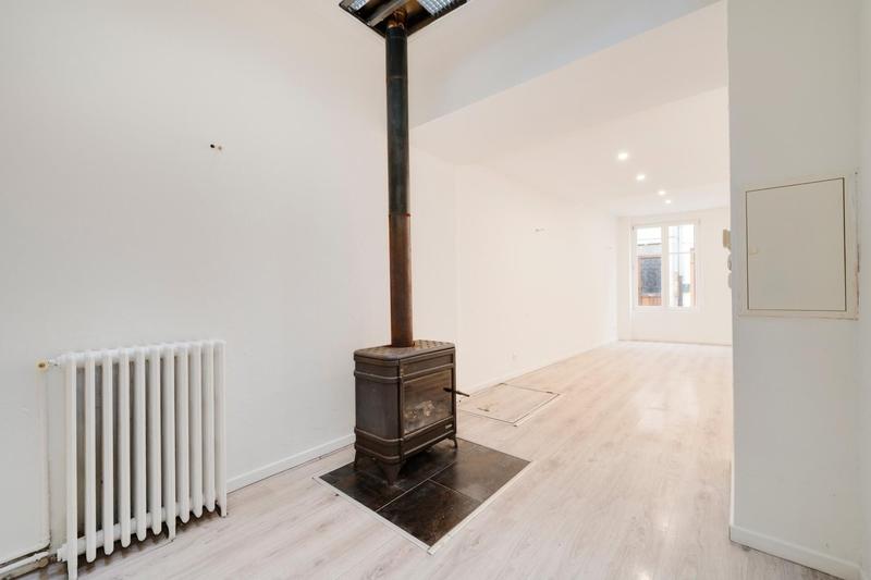 Maison - 145 m² - 6 pièces