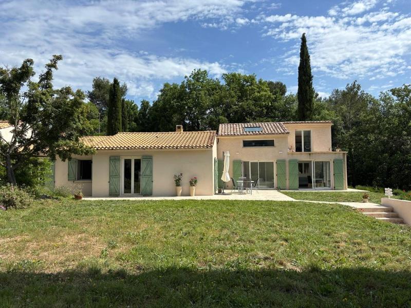 Maison - 170 m² - 7 pièces