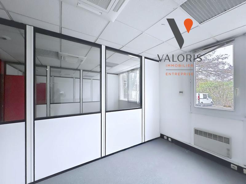 Local d'activités - 431 m²