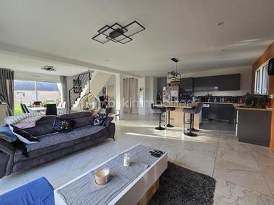 Maison - 145 m² - 6 pièces