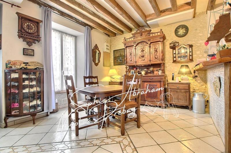 Maison - 110 m² - 4 pièces