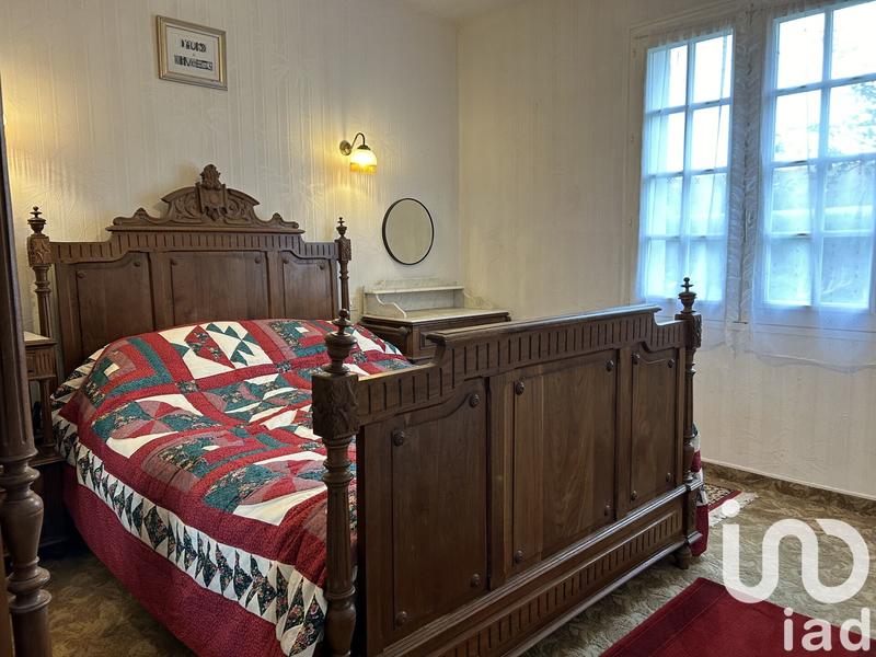 Maison - 245 m² - 9 pièces