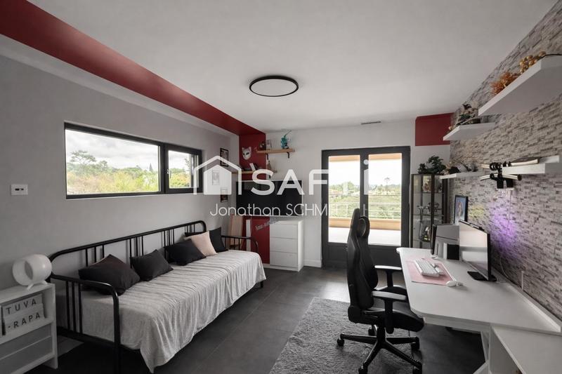 Maison - 171 m² - 6 pièces