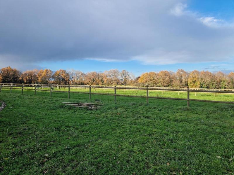 Maison - 620 m² - 3 pièces