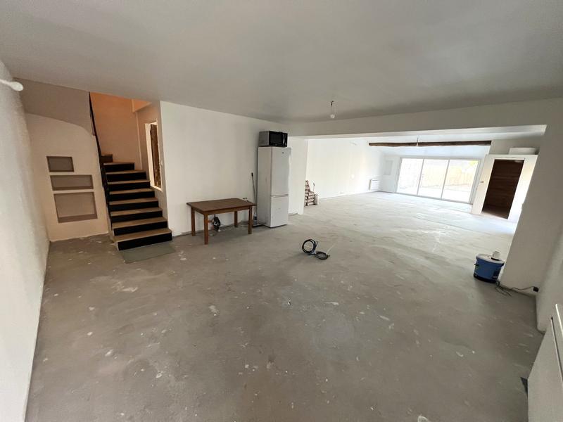 Maison ancienne - 224 m² - 8 pièces