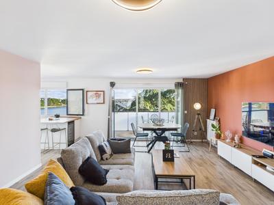 Appartement - 75 m² - 3 pièces