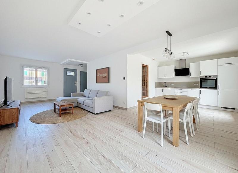 Maison - 100 m² - 4 pièces