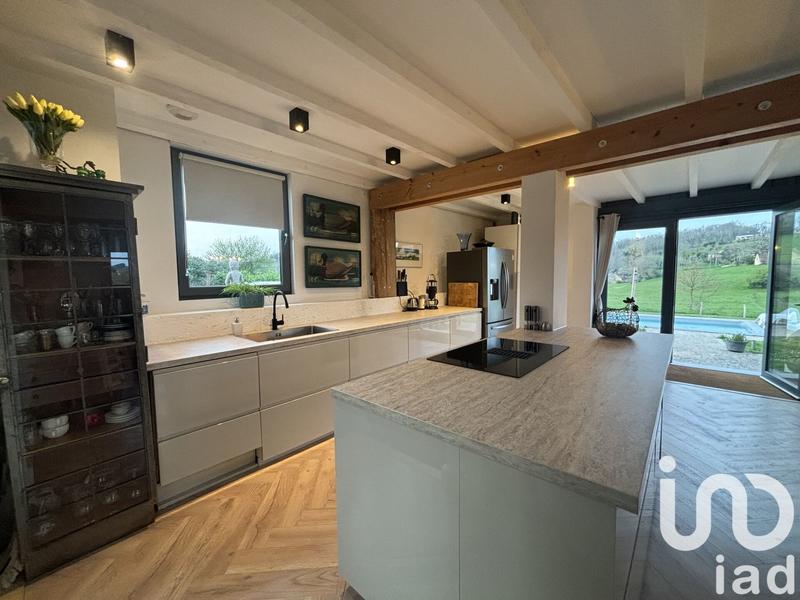 Maison de maîtres - 220 m² - 5 pièces