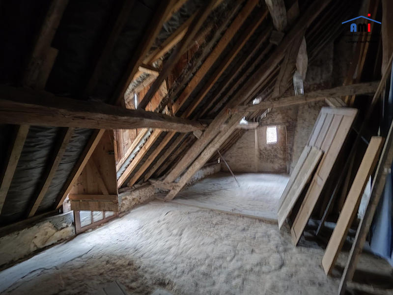 Maison - 97 m² - 3 pièces