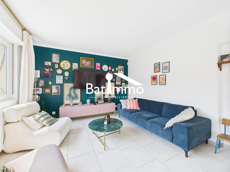 Maison - 121 m² - 5 pièces