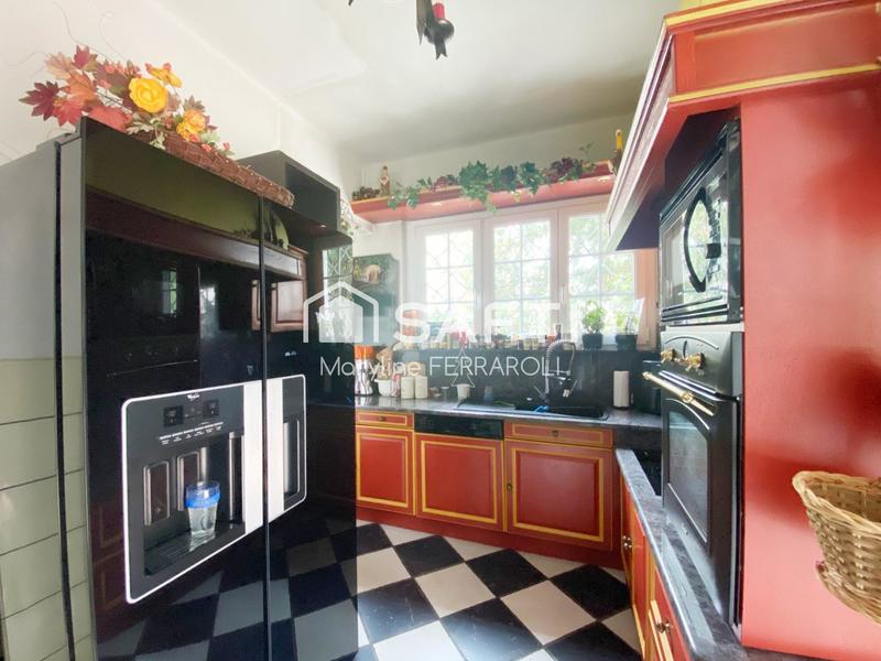 Villa - 180 m² - 6 pièces