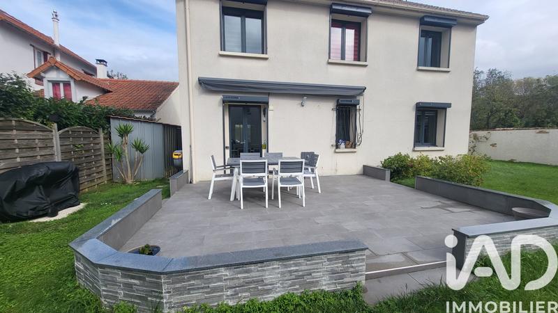 Maison - 133 m² - 7 pièces