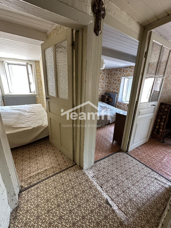 Maison - 85 m² - 5 pièces