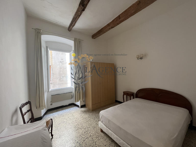 Appartement - 81 m² - 3 pièces