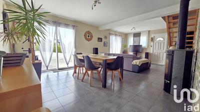 Maison - 91 m² - 5 pièces