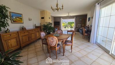 Villa - 199 m² - 7 pièces