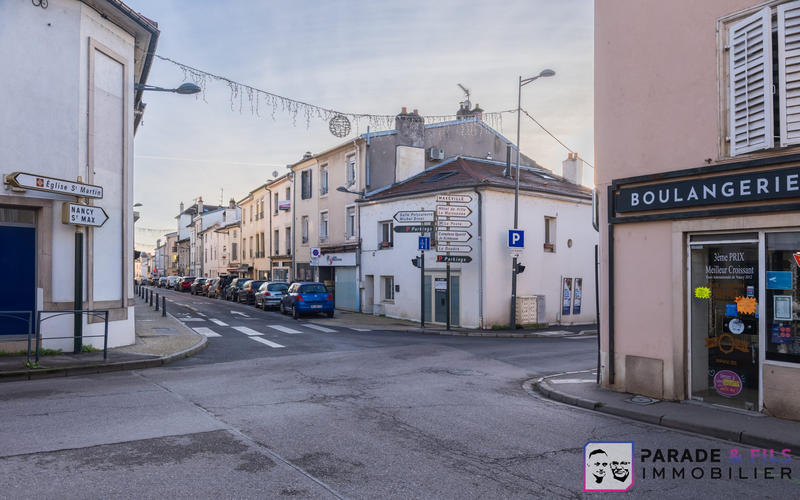 Local d'activités - 61 m² - 3 pièces