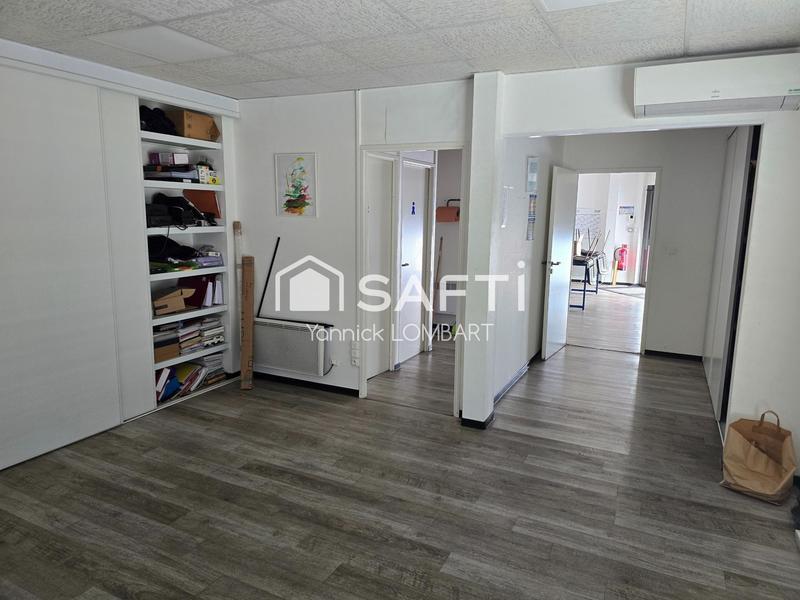 Local commercial - 1 000 m² - 5 pièces