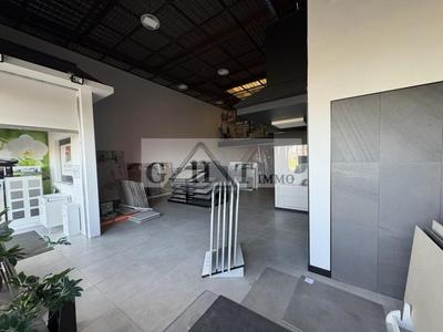 Local commercial - 700 m²