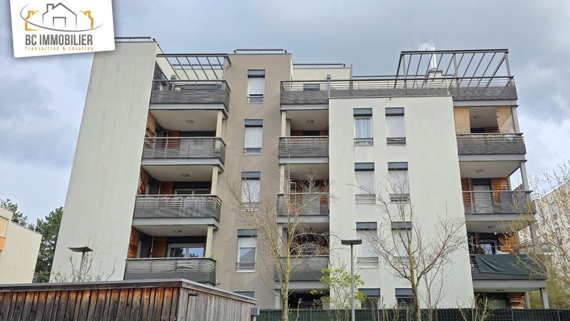 Appartement - 80 m² - 4 pièces