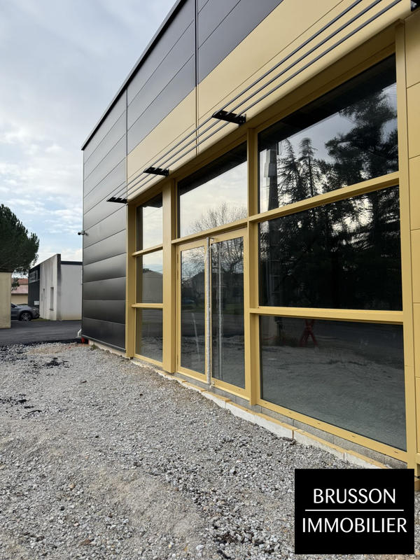 Local commercial - 480 m²