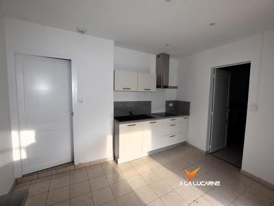 Maison en pierre - 143 m² - 6 pièces