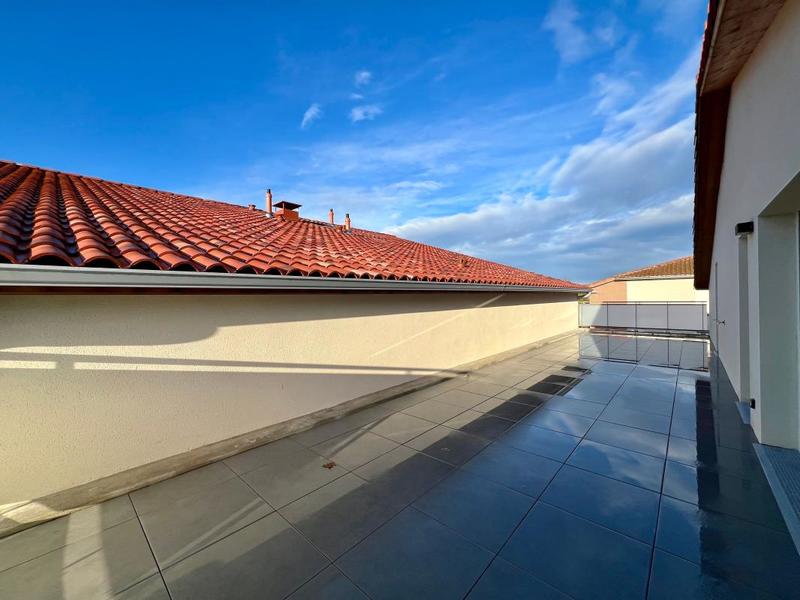 Appartement - 85 m² - 4 pièces