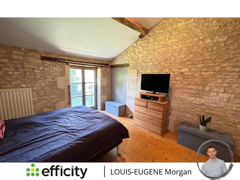 Longère - 216 m² - 10 pièces