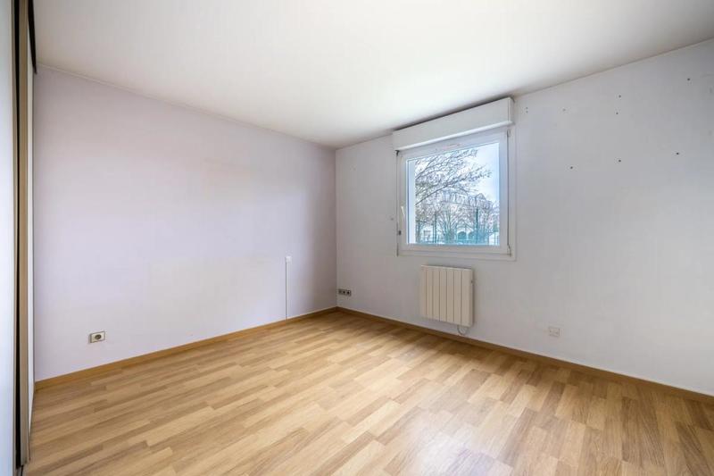 Appartement - 111 m² - 5 pièces