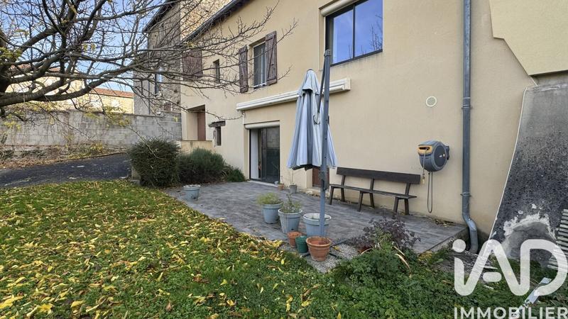 Maison - 192 m² - 5 pièces