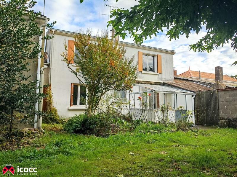 Maison - 84 m² - 4 pièces