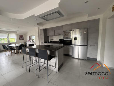 Maison - 124 m² - 5 pièces