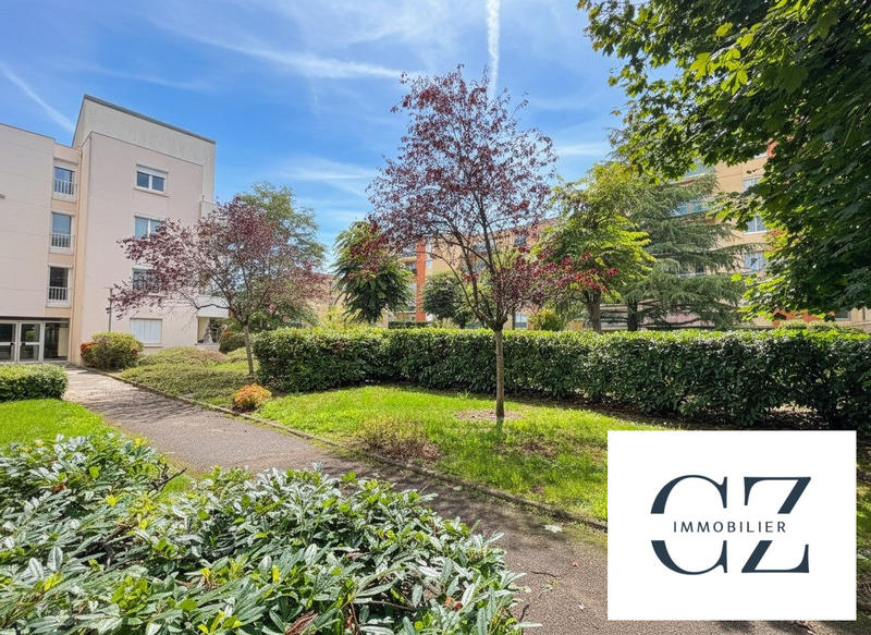 Appartement - 82 m² - 4 pièces