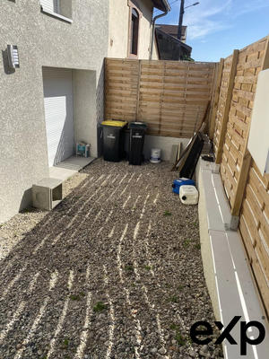 Maison - 99 m² - 4 pièces