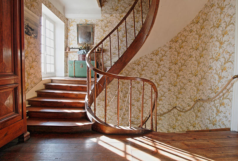 Maison - 460 m² - 15 pièces