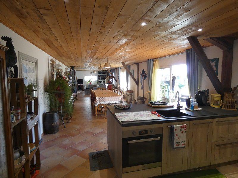 Maison - 189 m² - 7 pièces