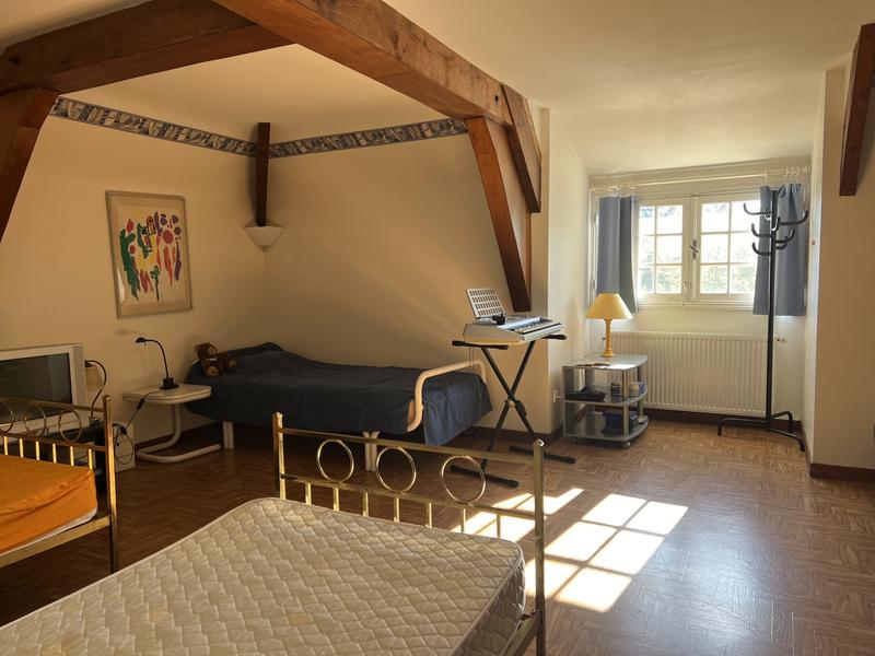 Maison traditionnelle - 320 m² - 7 pièces