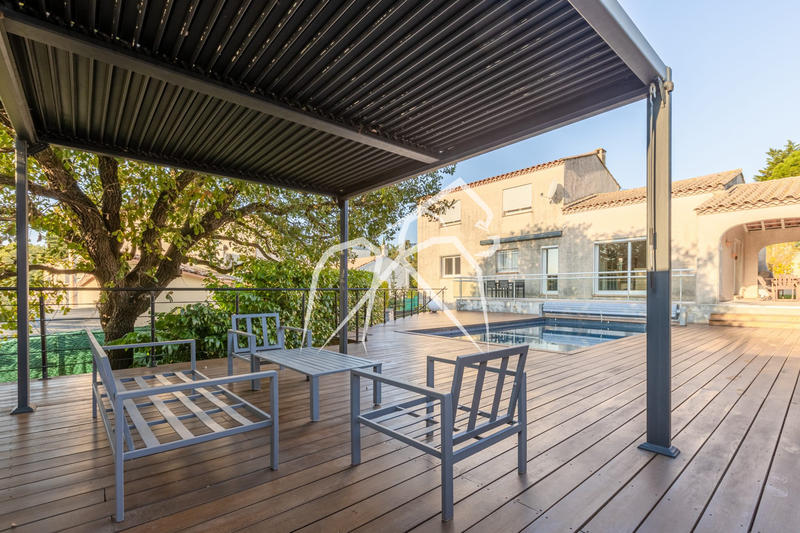 Villa - 140 m² - 6 pièces