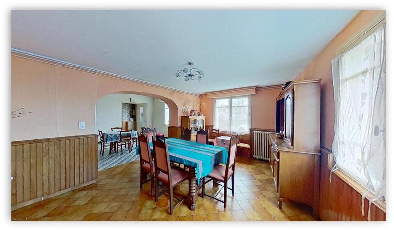 Maison - 21 667 m² - 11 pièces