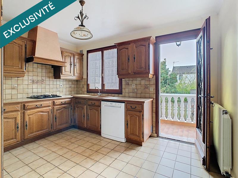 Maison - 164 m² - 8 pièces