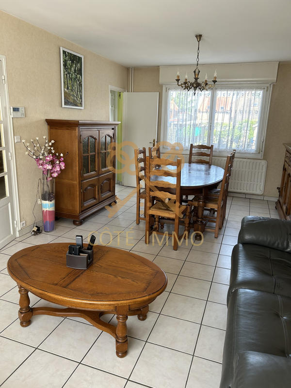 Maison - 85 m² - 4 pièces