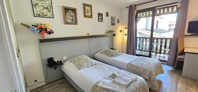 Appartement - 2 000 m² - 34 pièces