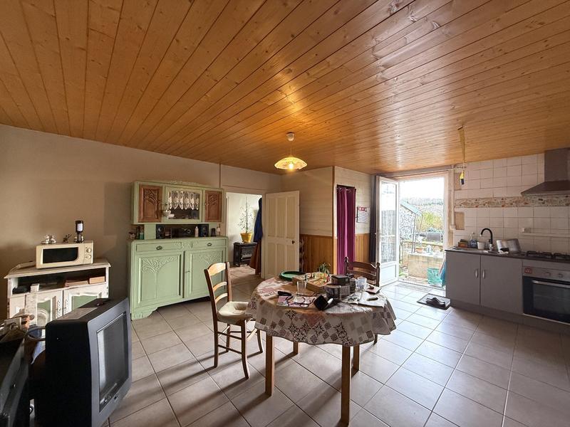 Maison - 110 m² - 4 pièces