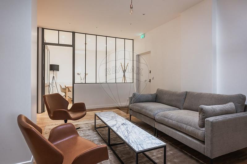 Local commercial - 152 m² - 6 pièces