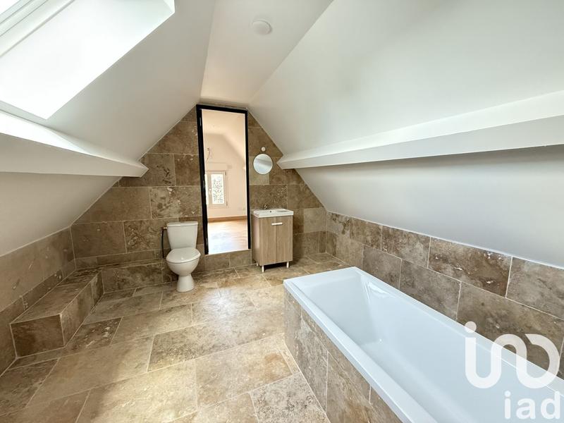 Maison - 89 m² - 5 pièces