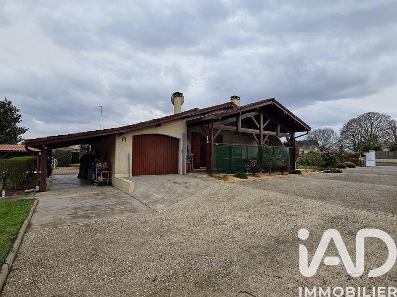 Maison - 104 m² - 5 pièces