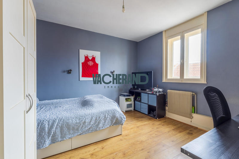 Maison ancienne - 197 m² - 7 pièces