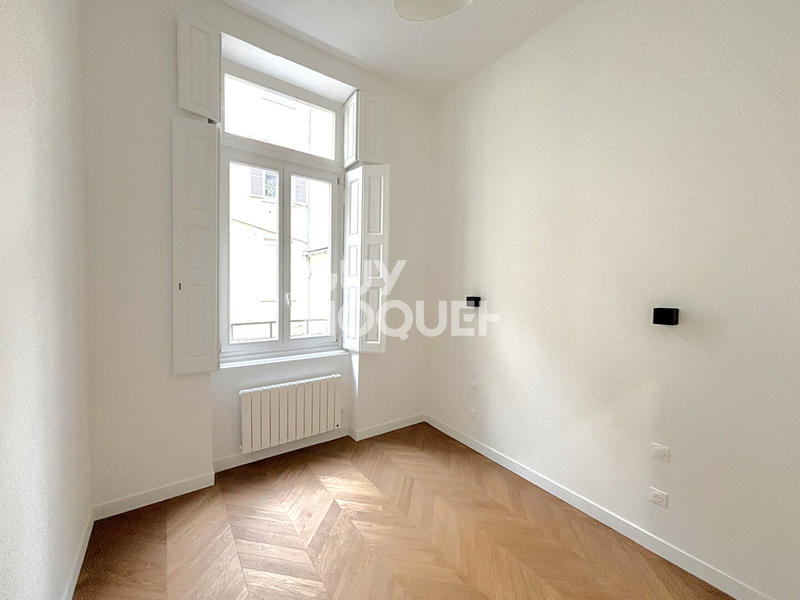 Appartement - 77 m² - 3 pièces